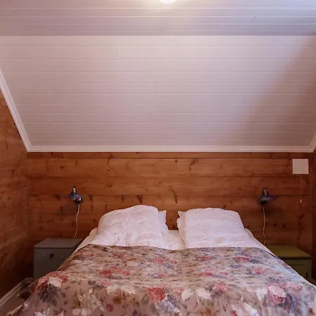 Holiday home Knuttunet Sunnfjord Hjelmeland