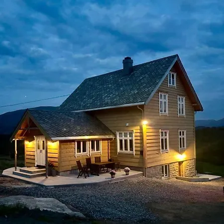 Knuttunet Sunnfjord Holiday home Hjelmeland