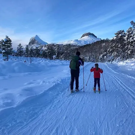 Knuttunet Sunnfjord *