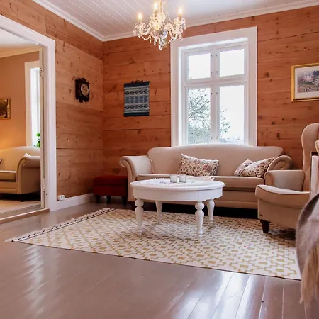 Knuttunet Sunnfjord Holiday home