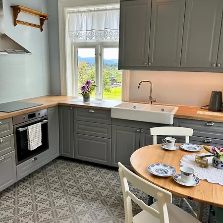 Knuttunet Sunnfjord Holiday home *