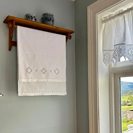Holiday home Knuttunet Sunnfjord *