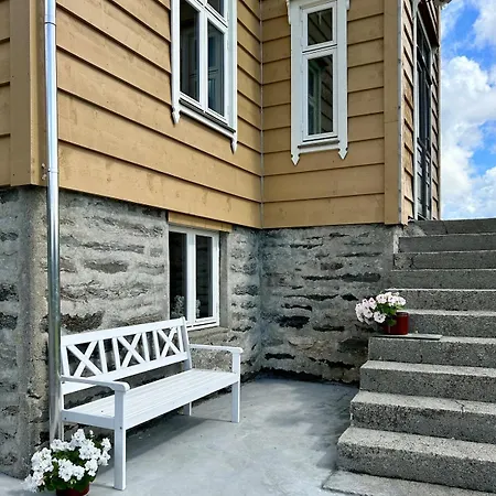 Knuttunet Sunnfjord